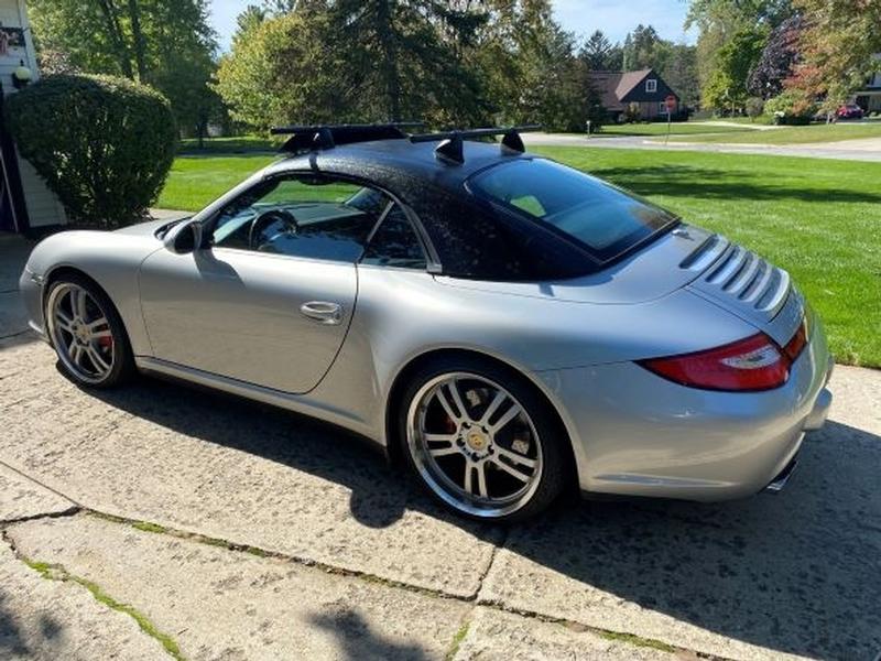 Porsche Club of America - The Mart - Hard top  for 996.1 , 997.1 or 997.2