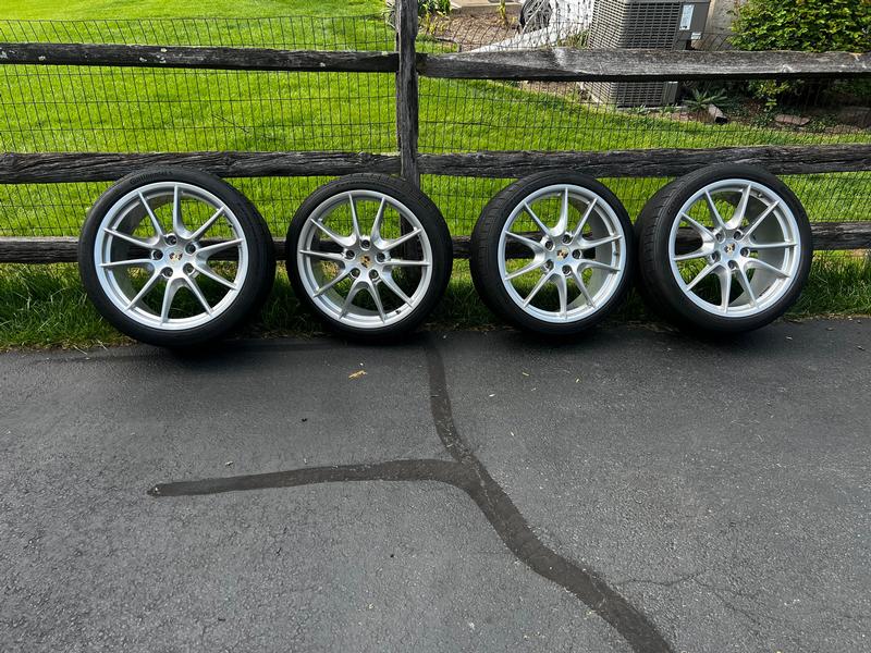 Porsche Club of America - The Mart - Boxter 718 Rims  and tires 
