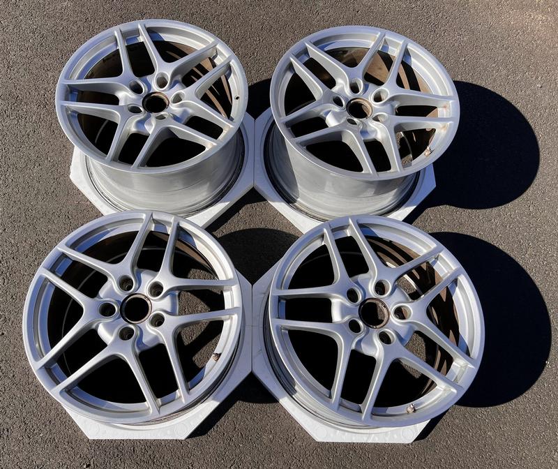 Porsche Club of America - The Mart - 19'' Wheels from 997.2 wide body