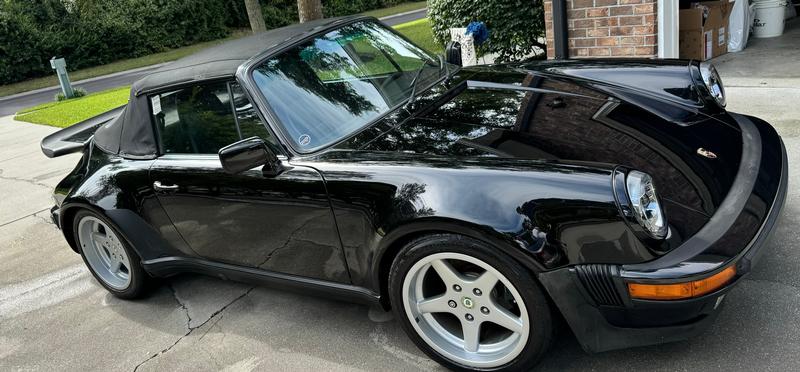 Porsche Club of America - The Mart - 1988 911 Carrera Cabriolet