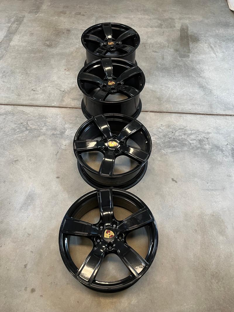 Porsche Club of America - The Mart - 20'' Black OEM Cayman GTS Sport Wheels