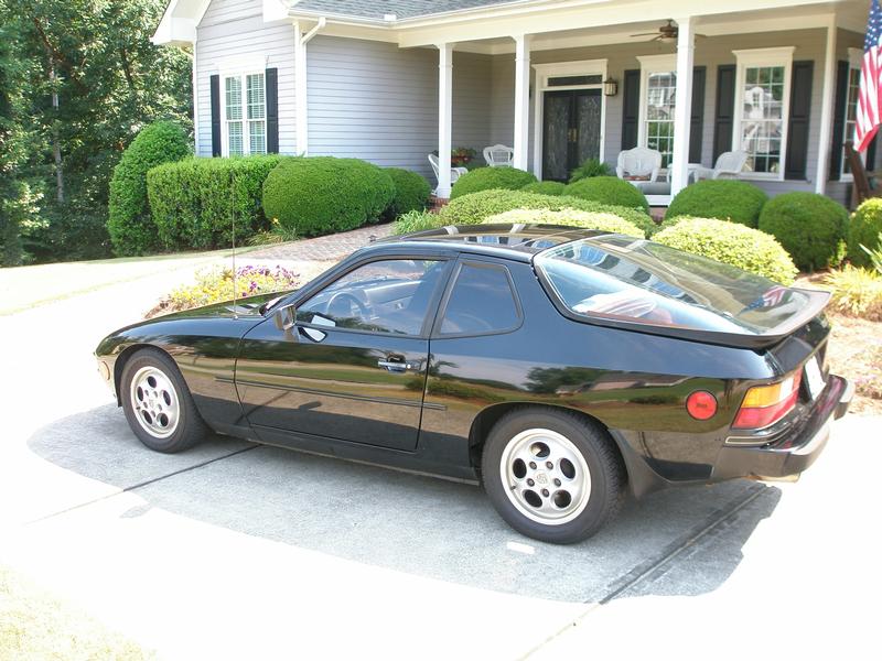 Porsche Club of America - The Mart - 1988 924S