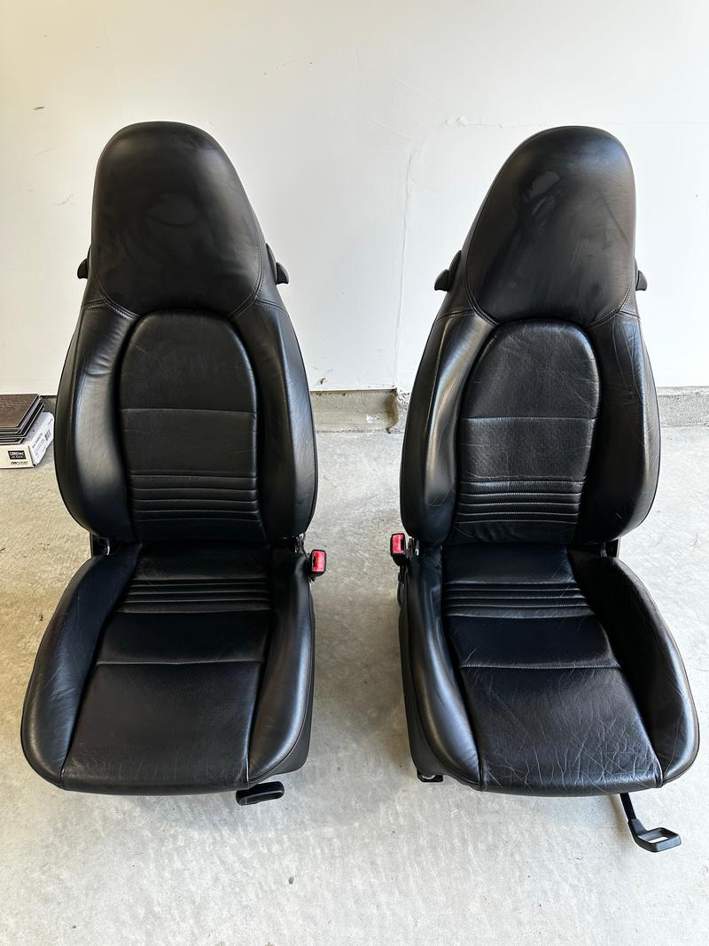 Porsche Club of America - The Mart - Full Leather 996.2 Comfort Seats