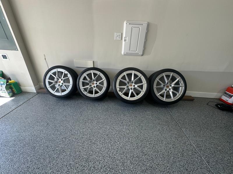 Porsche Club of America - The Mart - 992.2 Carrera S Wheels & Tires