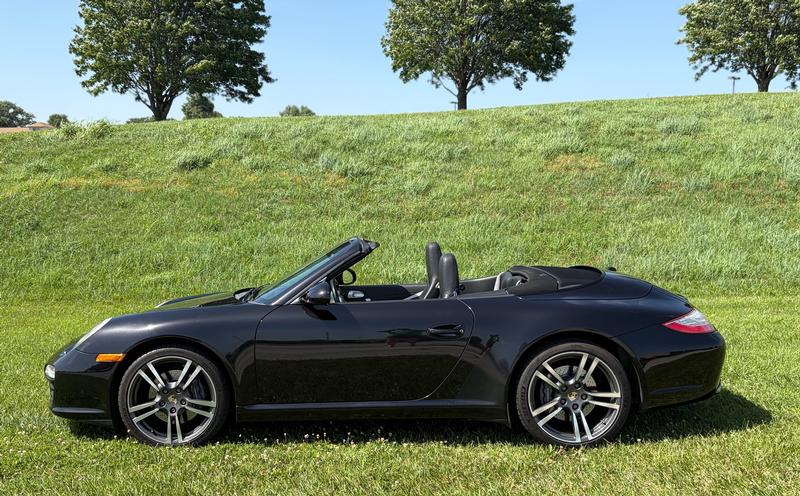 Porsche Club of America - The Mart - 2012 911 Carrera 4 Cabriolet